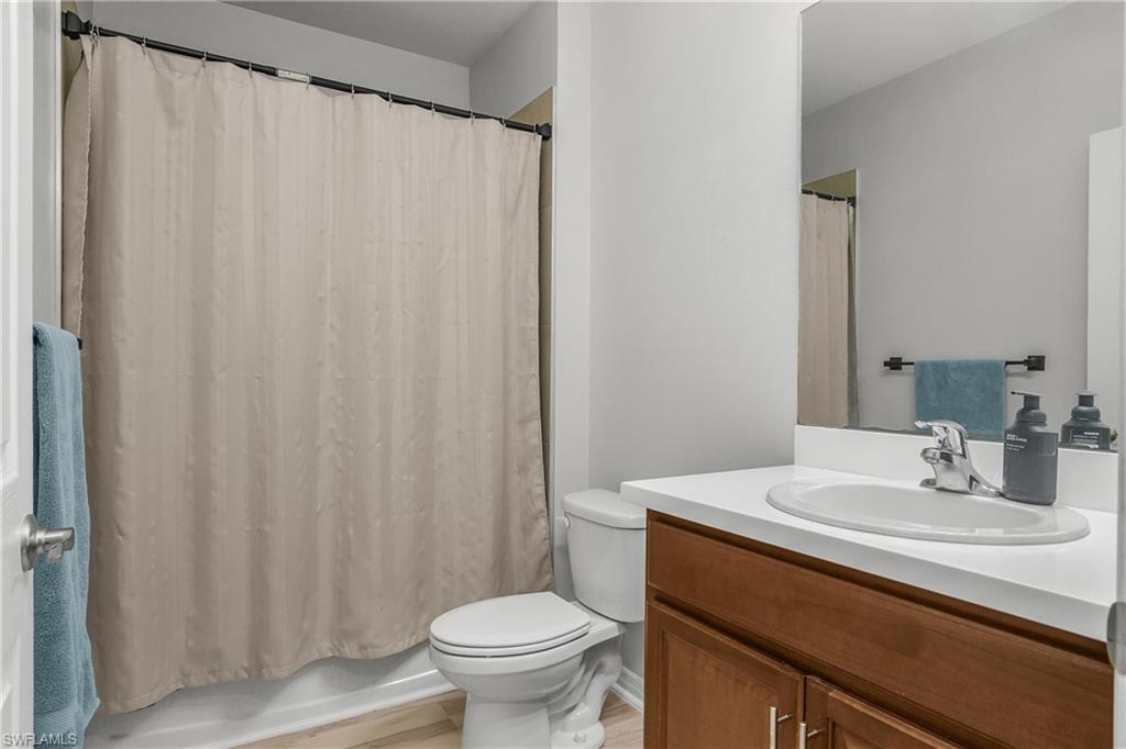 2544 20th Pl Property Photo 24