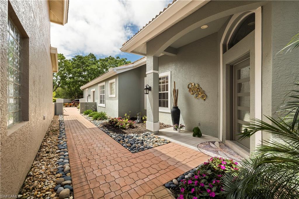 11584 Quail Village Way Property Photo 3