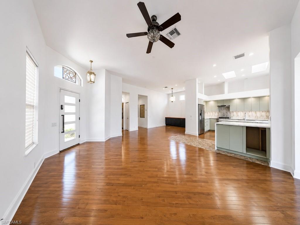 11584 Quail Village Way Property Photo 4