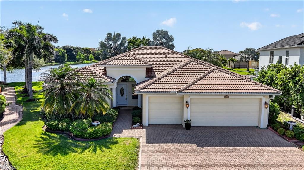 12585 Gemstone Ct Property Photo 2