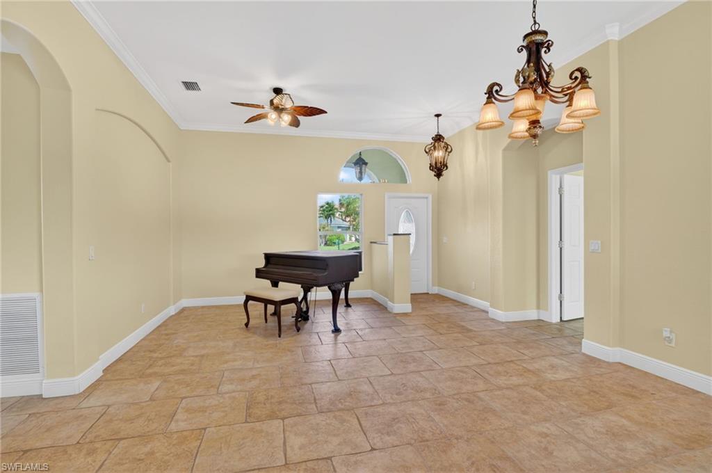 12585 Gemstone Ct Property Photo 6
