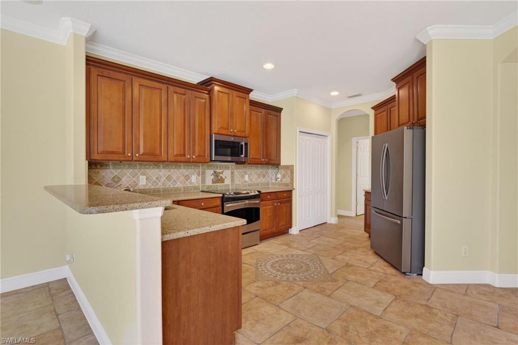 12585 Gemstone Ct Property Photo 15