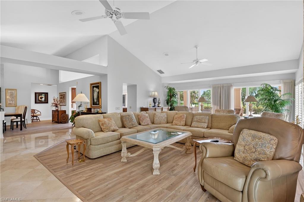16031 Forest Oaks Dr Property Photo 7