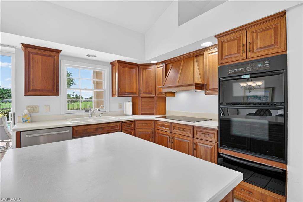 16031 Forest Oaks Dr Property Photo 14