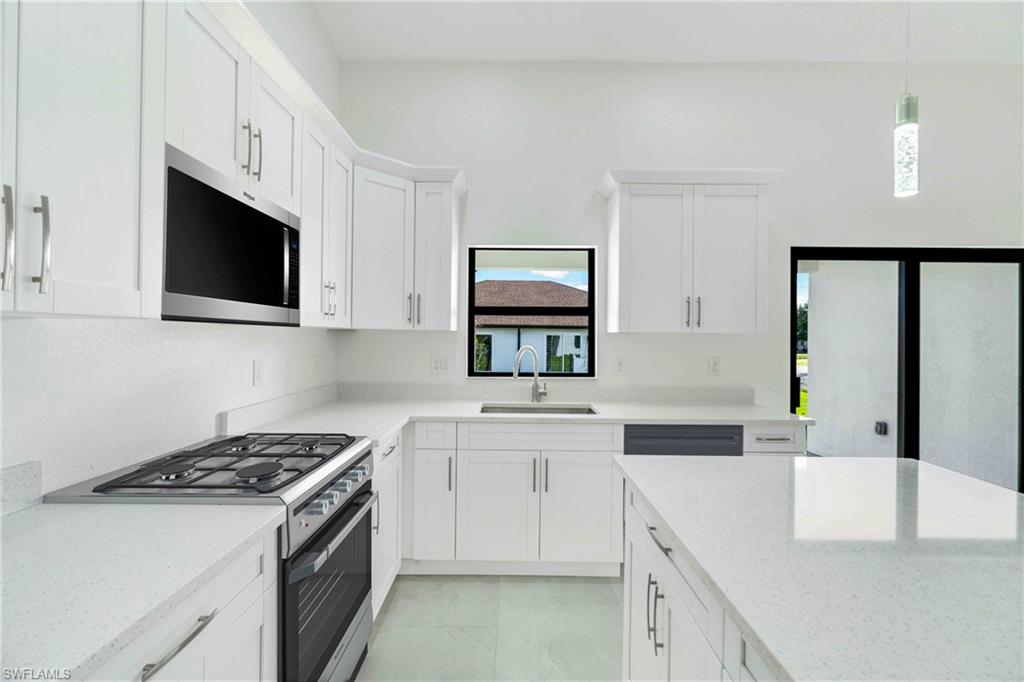 4446-4448 24th St Sw Property Photo 6