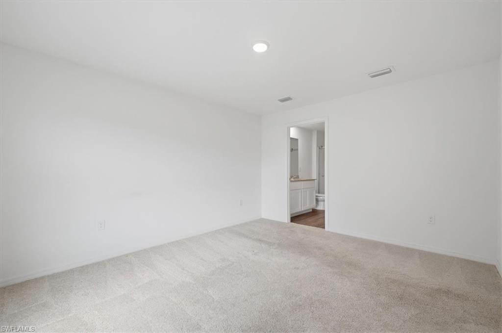 1144 Ebert St E Property Photo 19