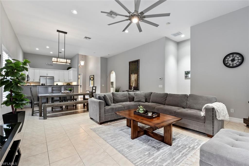 6051 Shallows Way Property Photo 10