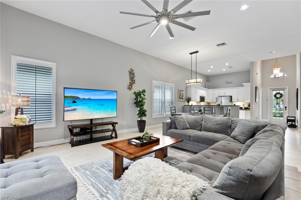 6051 Shallows Way Property Photo 11