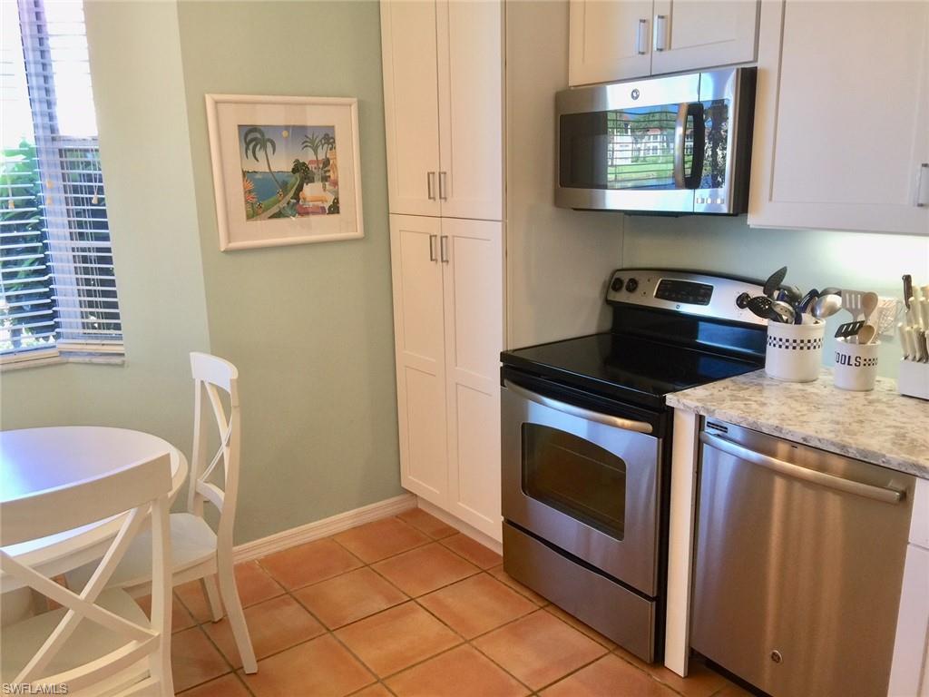 100 Lambiance Cir 1-101 Property Photo 7