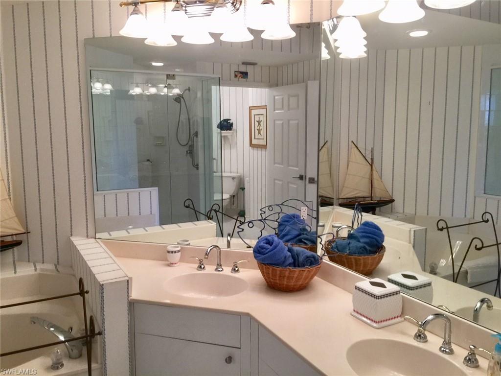 100 Lambiance Cir 1-101 Property Photo 13