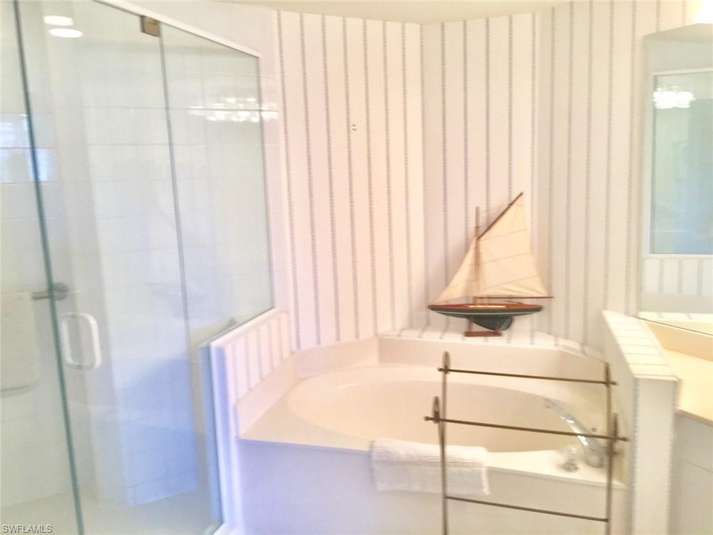 100 Lambiance Cir 1-101 Property Photo 14