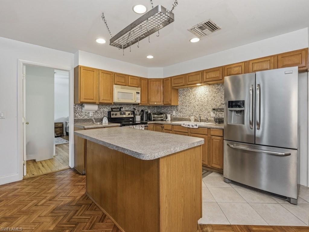 2022 Frederick St Property Photo 12