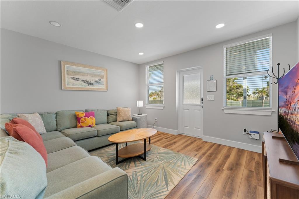 6030 Estero Blvd Property Photo 7