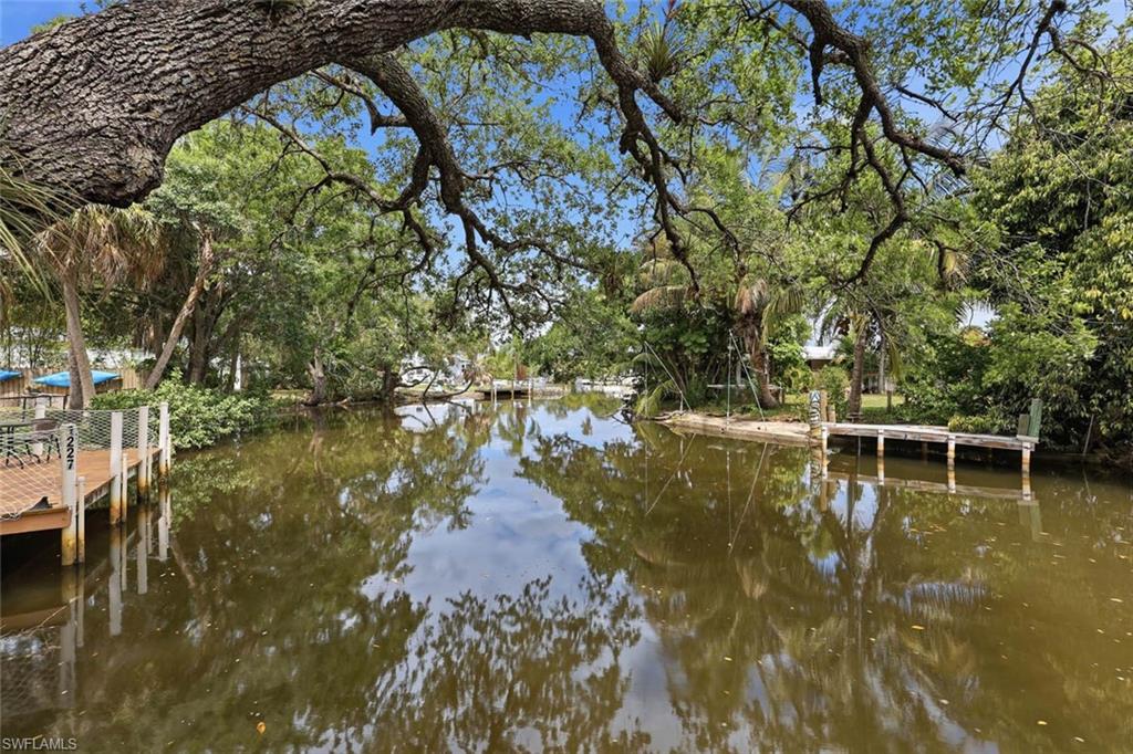 1229 Skyline Dr Property Photo 40