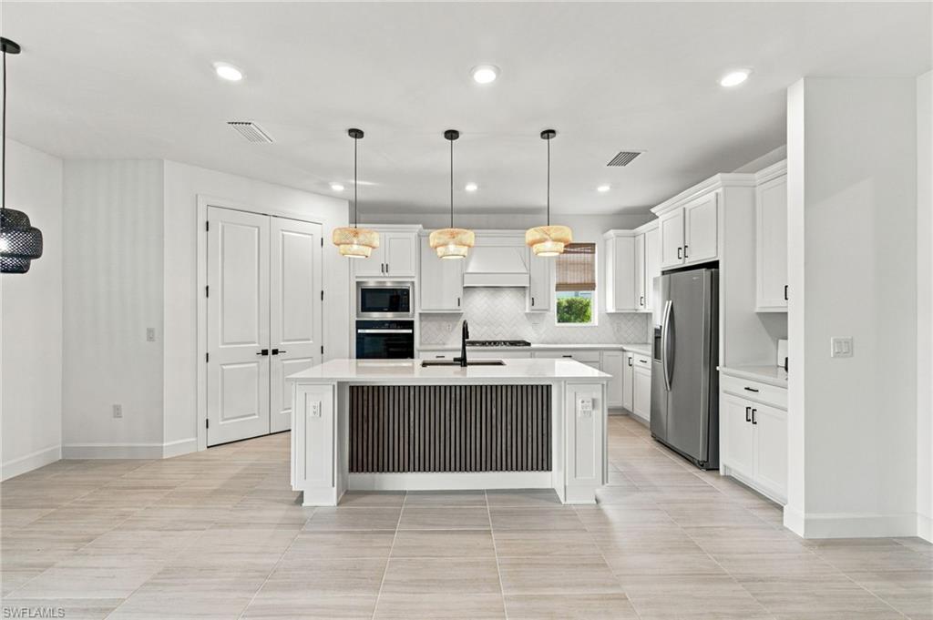 15522 Olympic Ct Property Photo 2