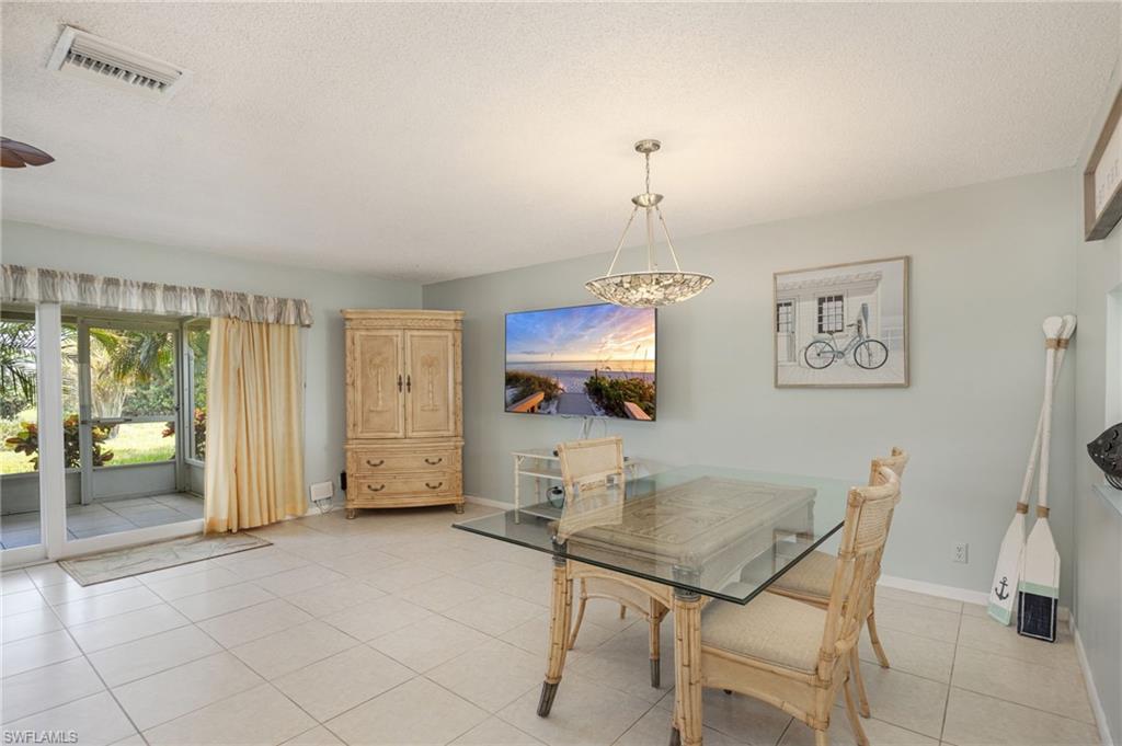 385 Palm Dr 1732 Property Photo 10