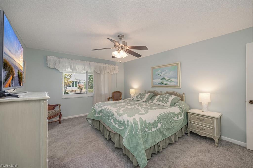 385 Palm Dr 1732 Property Photo 13