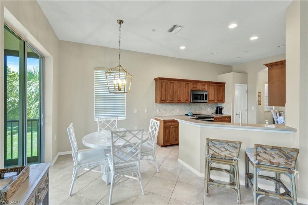 10060 Valiant Ct 202 Property Photo 17