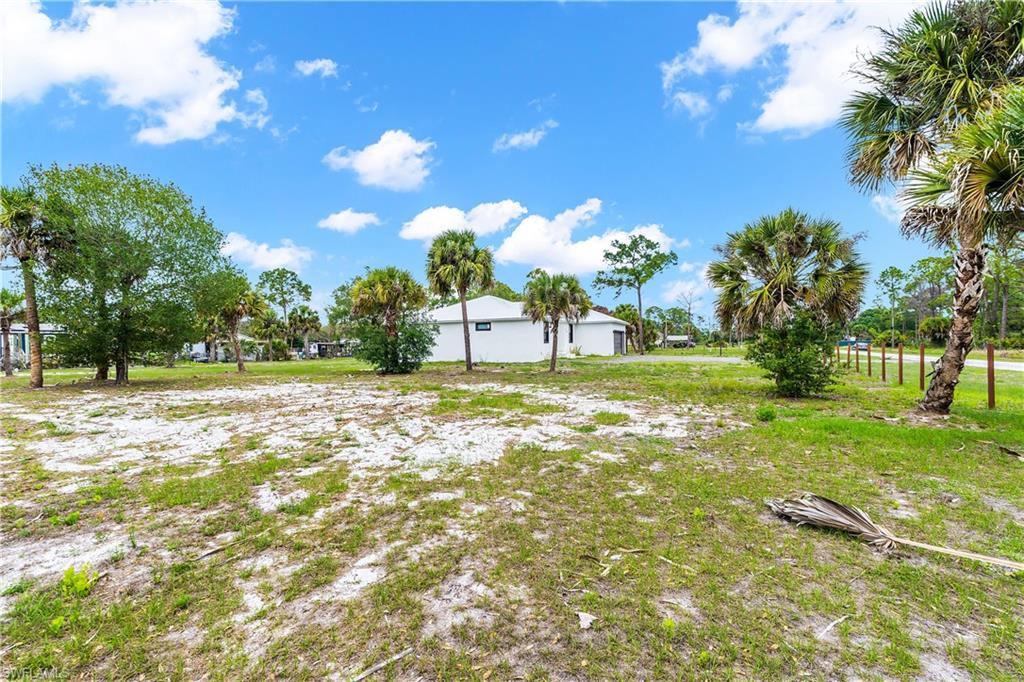 660 Zambria St Property Photo 11