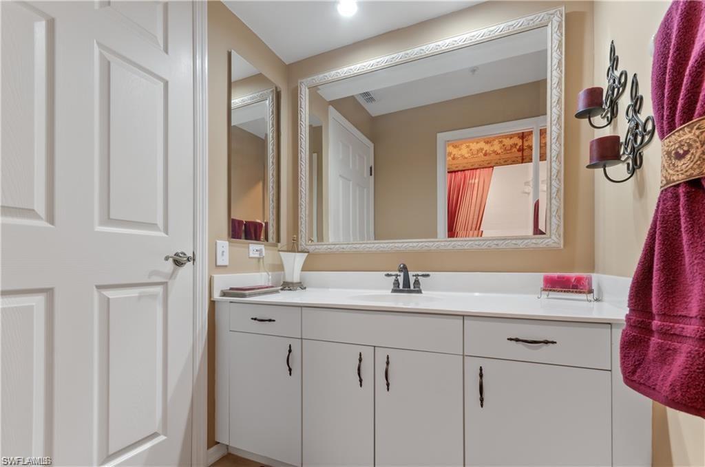 13962 Southampton Dr 4404 Property Photo 16