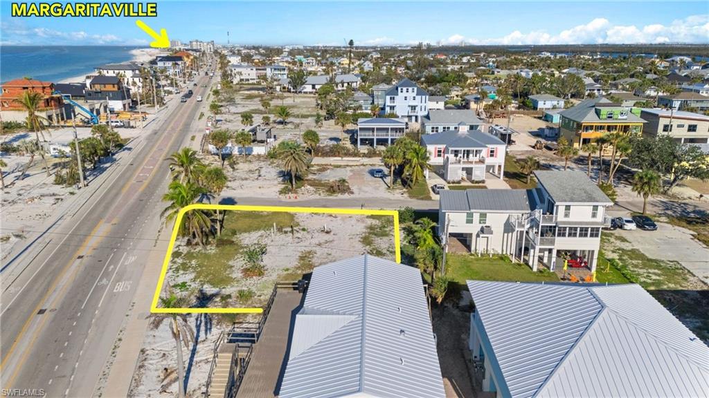 3909 Estero Blvd Property Photo 5