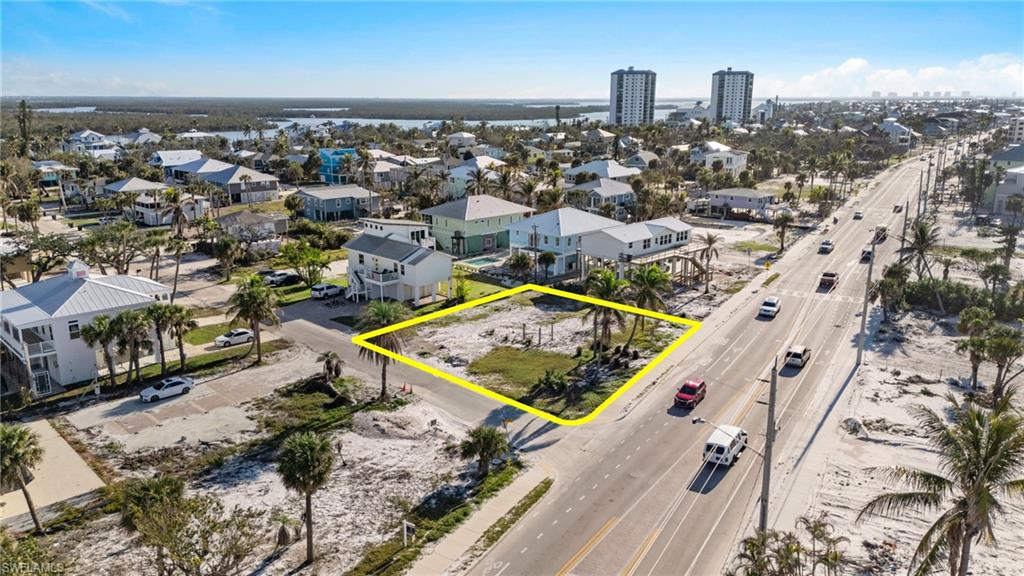 3909 Estero Blvd Property Photo 12