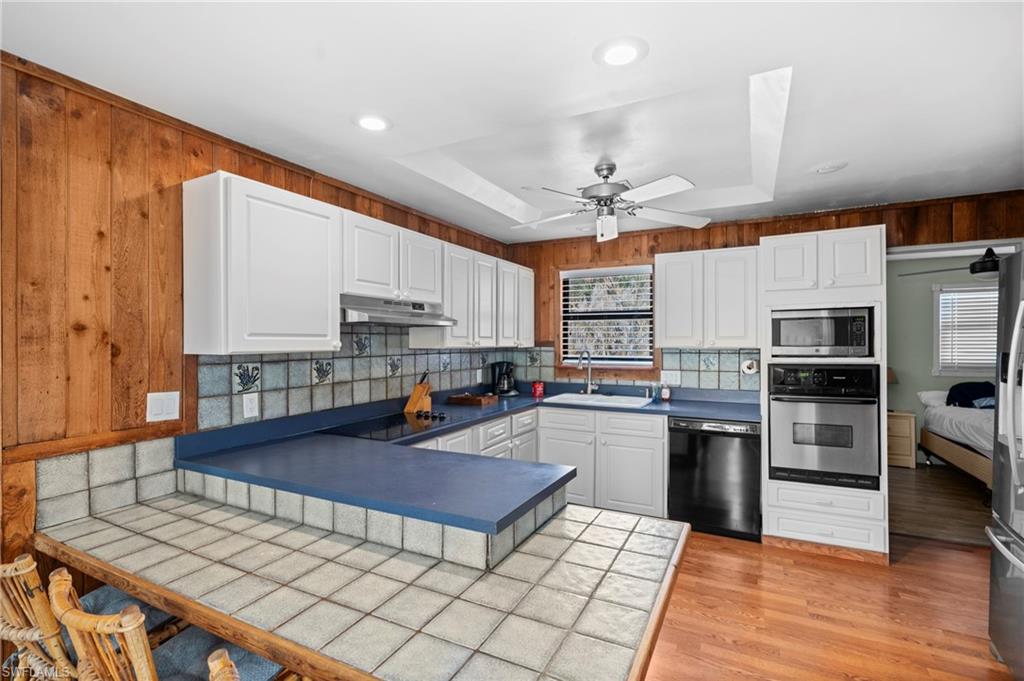 210 Miramar St Property Photo 16