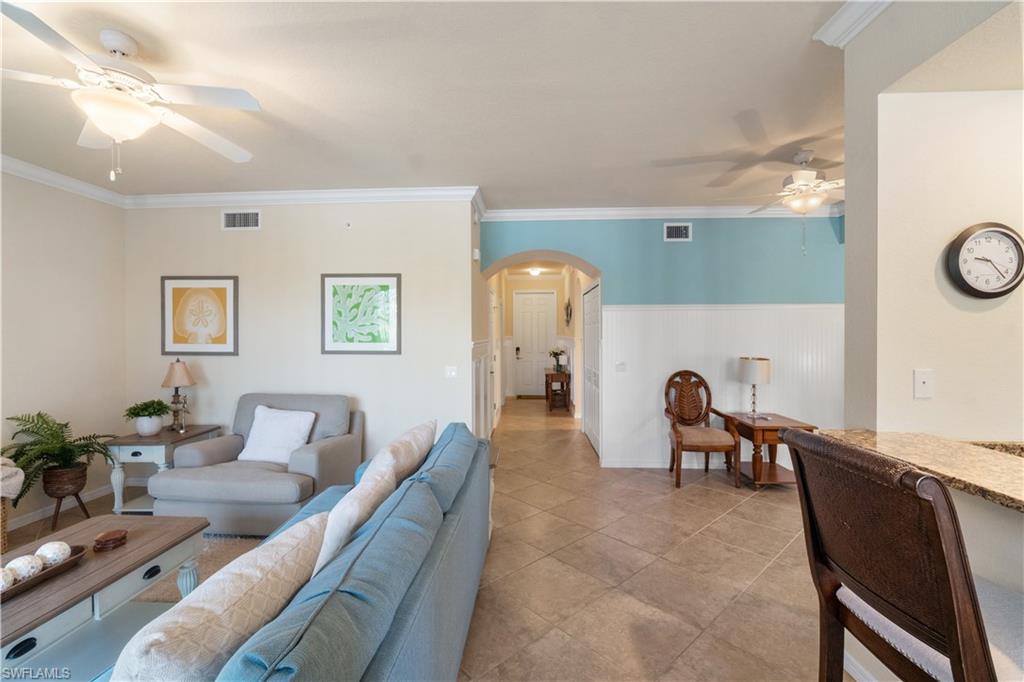 9727 Acqua Ct 436 Property Photo 3
