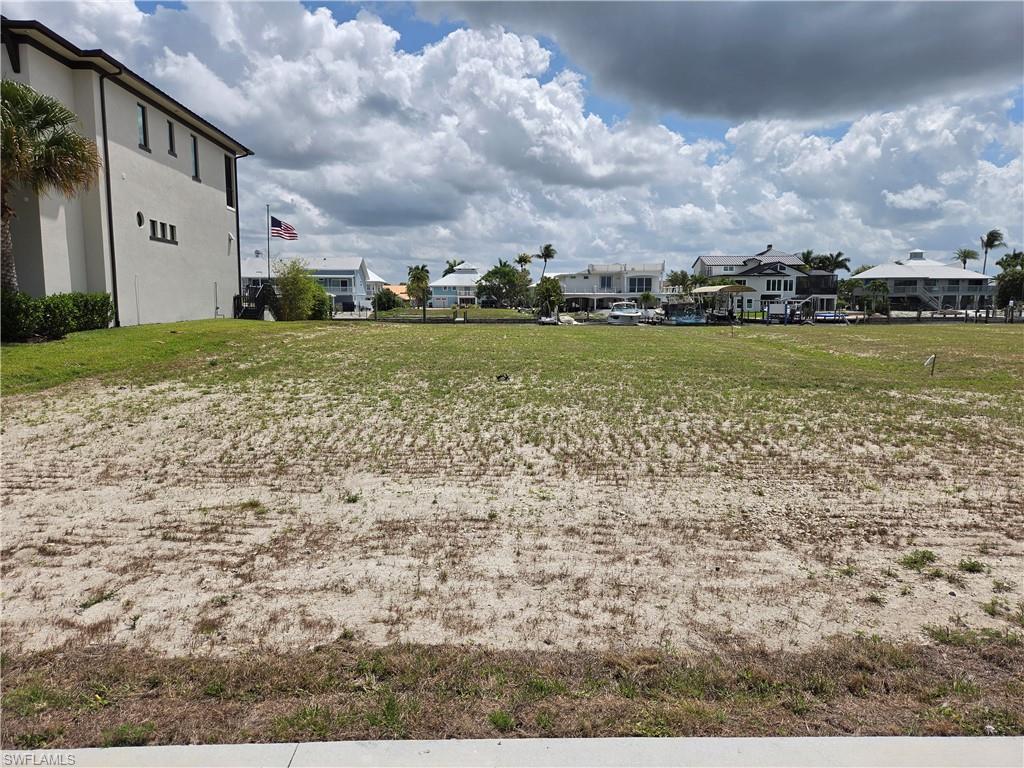 18231 Old Pelican Bay Dr Property Photo 6