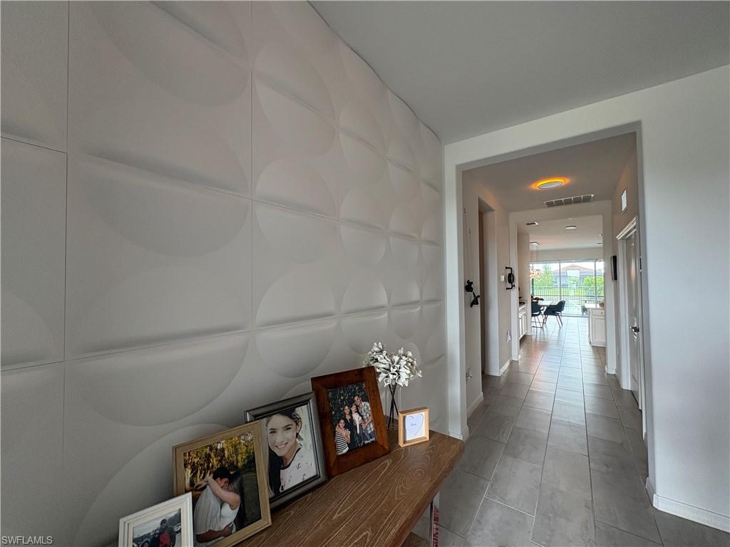 2458 Orchard St Property Photo 7