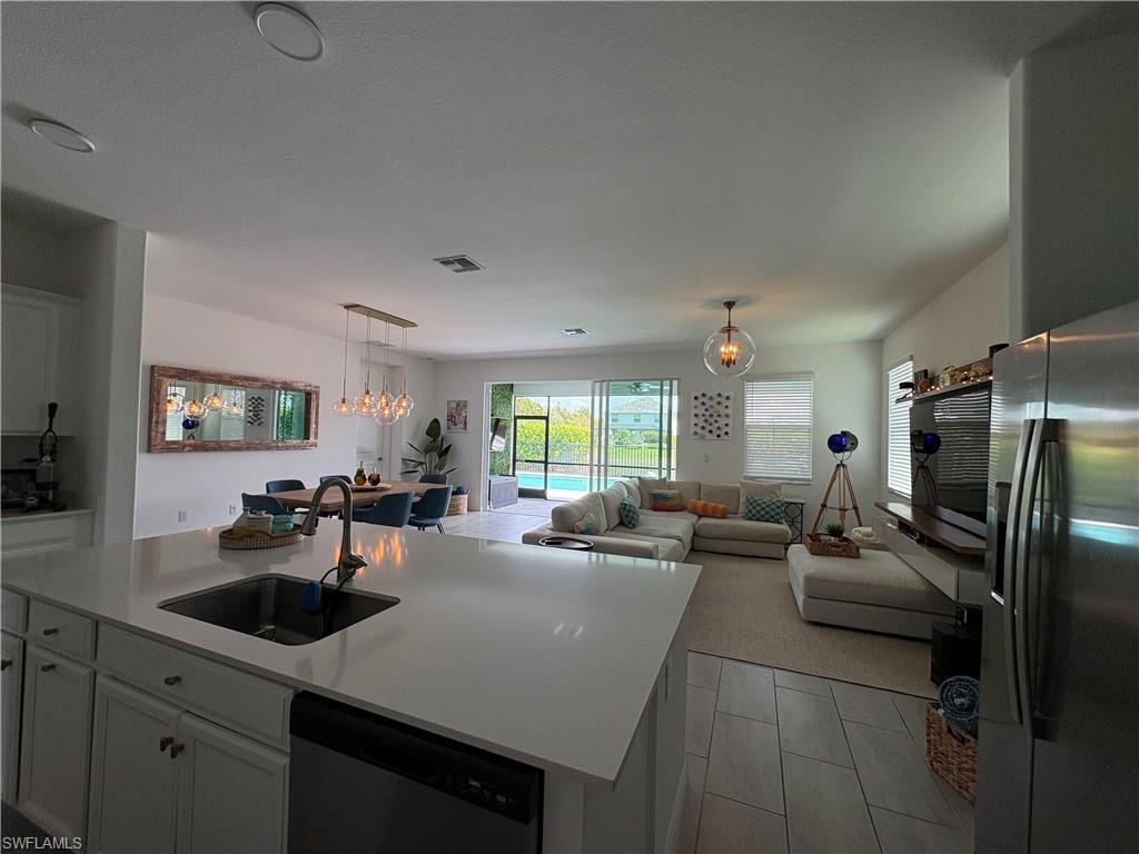 2458 Orchard St Property Photo 36