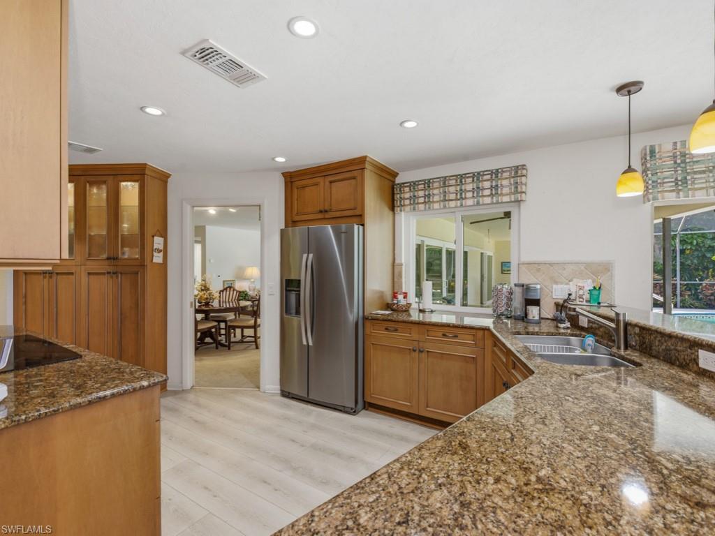 314 Torrey Pines Pt Property Photo 5