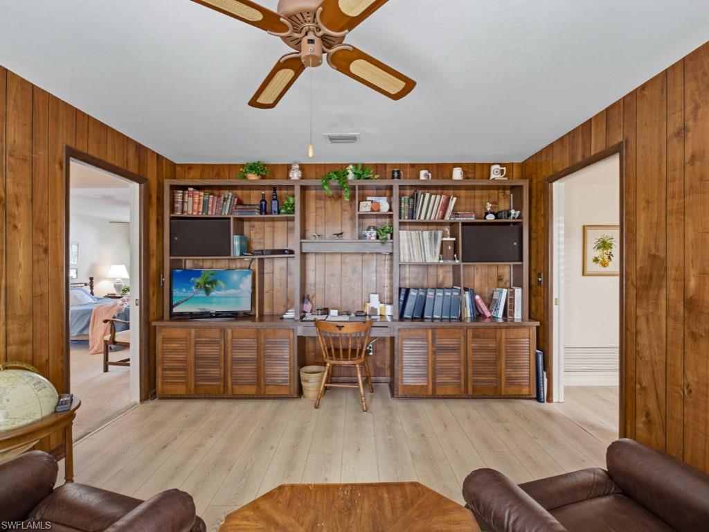 314 Torrey Pines Pt Property Photo 11