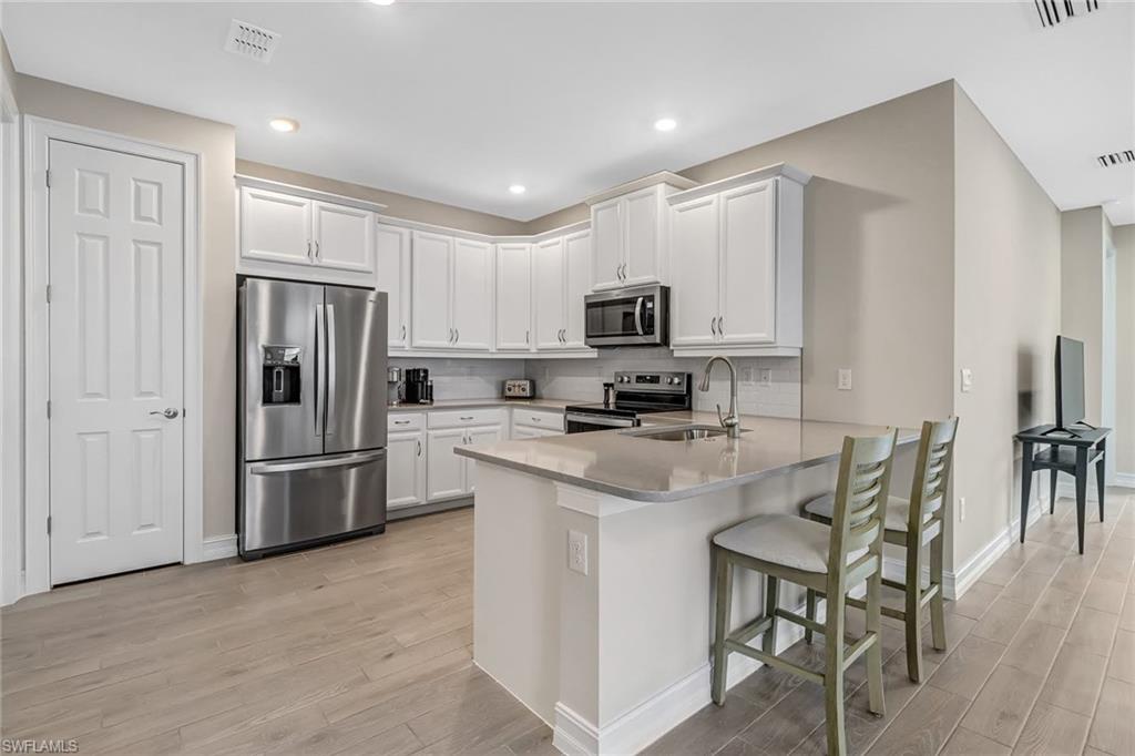 1148 Enbrook Loop Property Photo 4