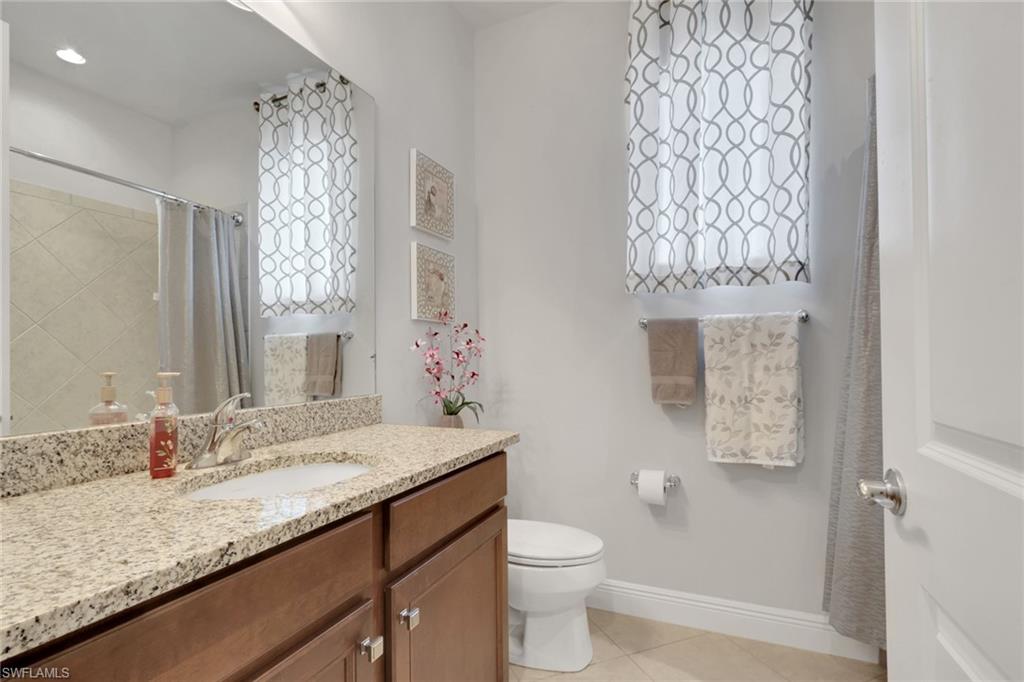 8924 Mustique Ln Property Photo 16