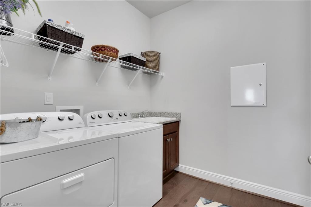 8924 Mustique Ln Property Photo 21