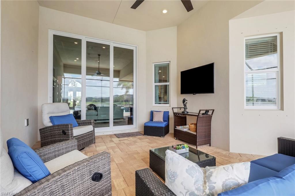 8924 Mustique Ln Property Photo 23
