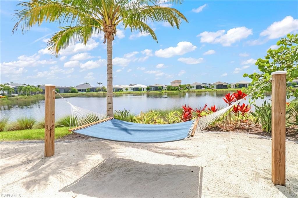 8924 Mustique Ln Property Photo 33