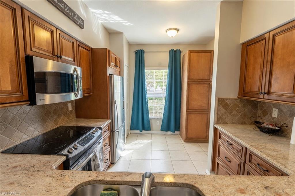 3225 Cypress Glen Way 105 Property Photo 10