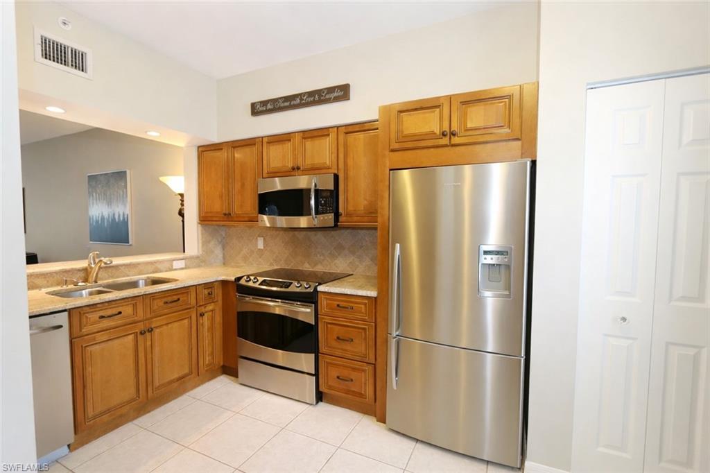 3225 Cypress Glen Way 105 Property Photo 12