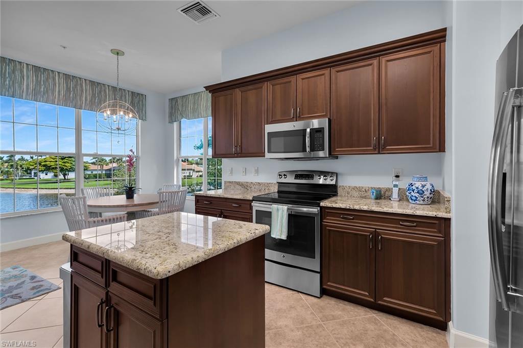 8065 Players Cove Dr 202 Property Photo 16