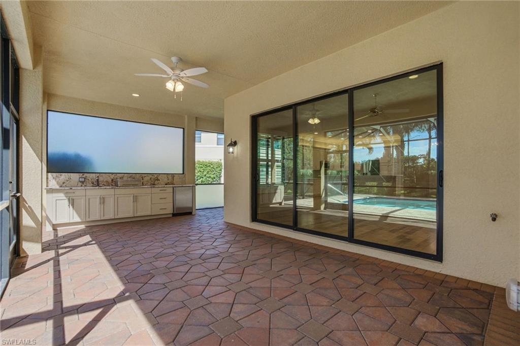 3098 Hudson Ter Property Photo 20