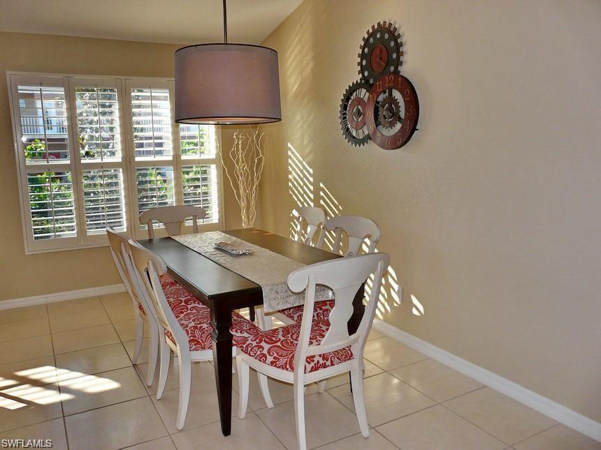 264 Castaways St Property Photo 7