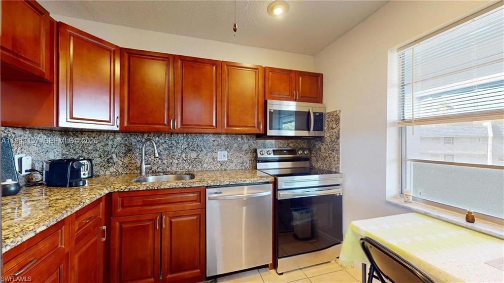7877 Golf Circle Dr Property Photo 17
