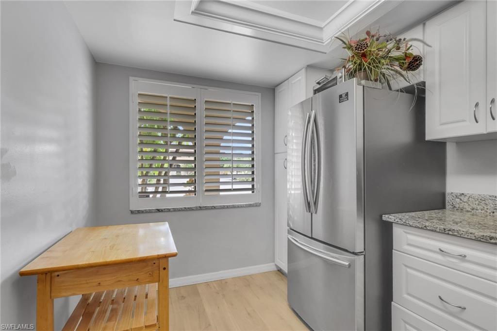 9861 Alabama St 3 Property Photo 7