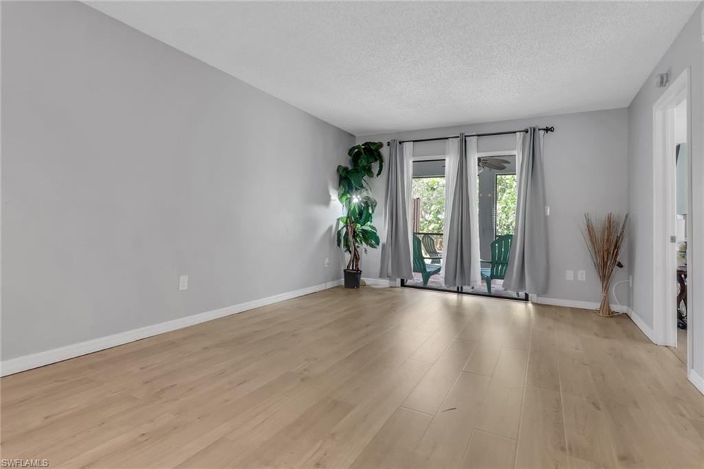 9861 Alabama St 3 Property Photo 11