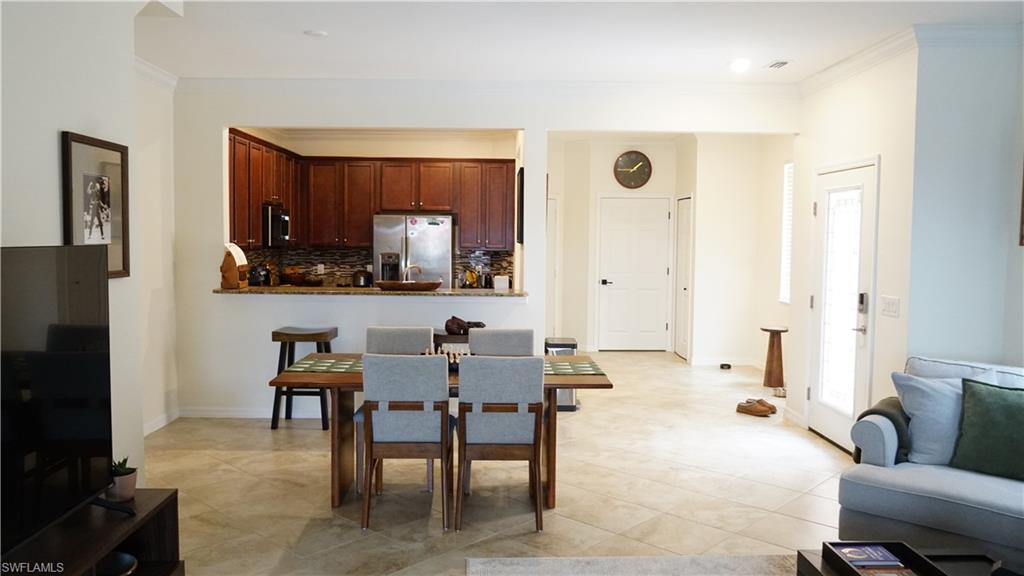 8884 Via Isola Ct Property Photo 3