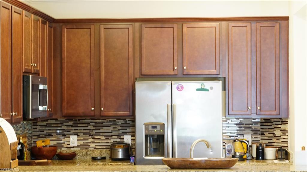 8884 Via Isola Ct Property Photo 5