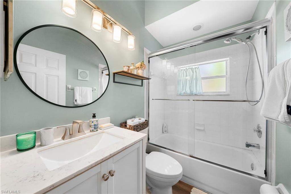 565 Windsor Sq 202 Property Photo 13