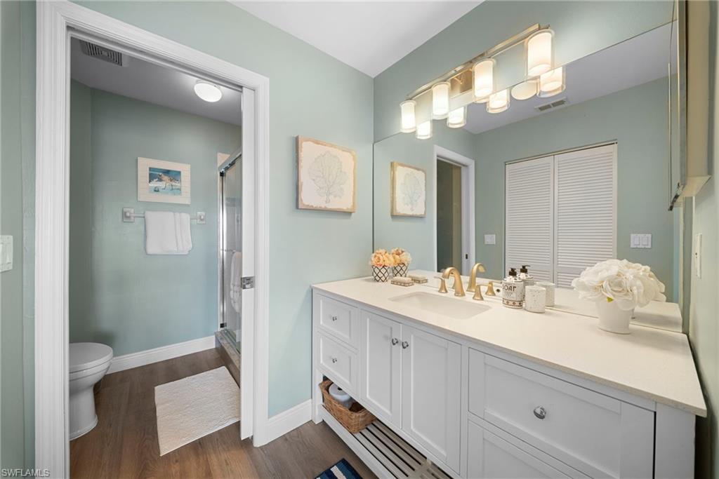 565 Windsor Sq 202 Property Photo 18